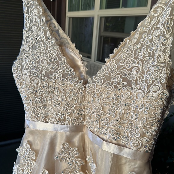 One used - Picture 11 of 17